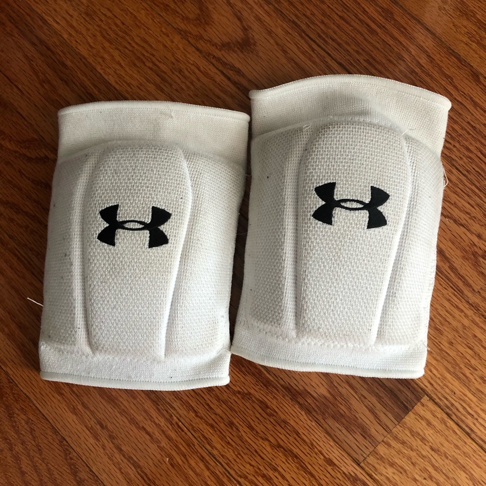 Volleyball knee pads!